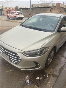 هیوندای ئەلەنترا